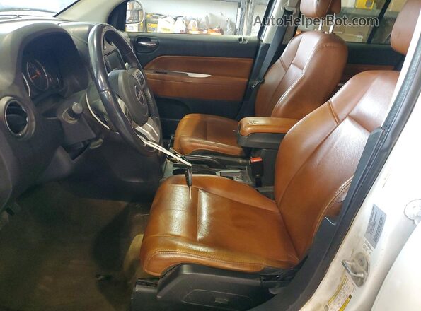 1C4NJDEB3GD707357 2016 JEEP COMPASS White წინა სალონის ხედი