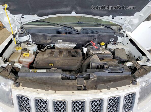 1C4NJDEB3GD707357 2016 JEEP COMPASS White ძრავის განყოფილების ხედი
