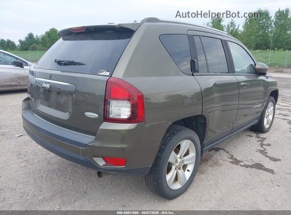 1C4NJDEB4GD587441 2016 JEEP COMPASS Green Trasero derecho