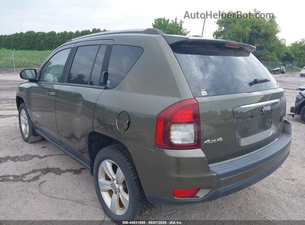 1C4NJDEB4GD587441 2016 JEEP COMPASS Green Trasero izquierdo