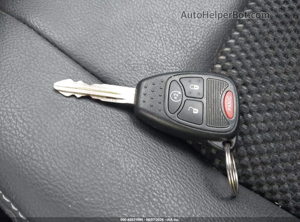 1C4NJDEB4GD587441 2016 JEEP COMPASS Green Vista del salpicadero