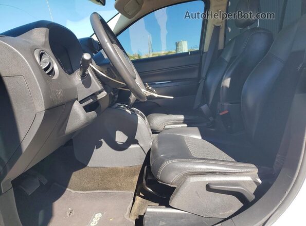 1C4NJDEB4GD637934 2016 JEEP COMPASS White Սալոնի դիմացի տեսք