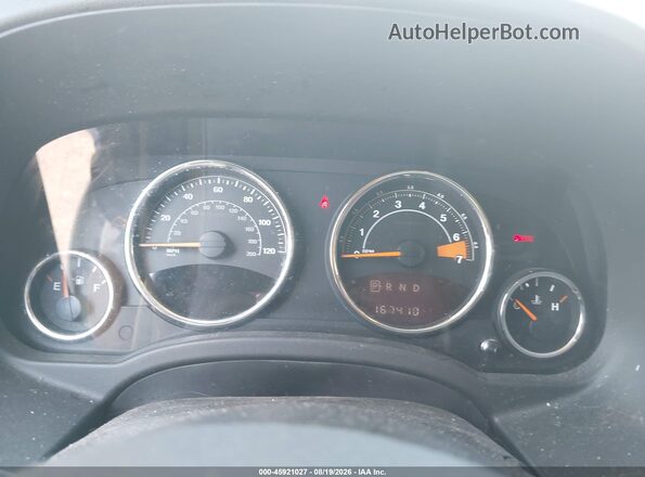 1C4NJDEB5GD541925 2016 JEEP COMPASS White Widok tylnych siedzeń