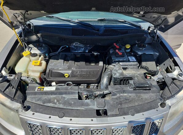 1C4NJDEB5GD616719 2016 JEEP COMPASS Серый Вид задней части салона