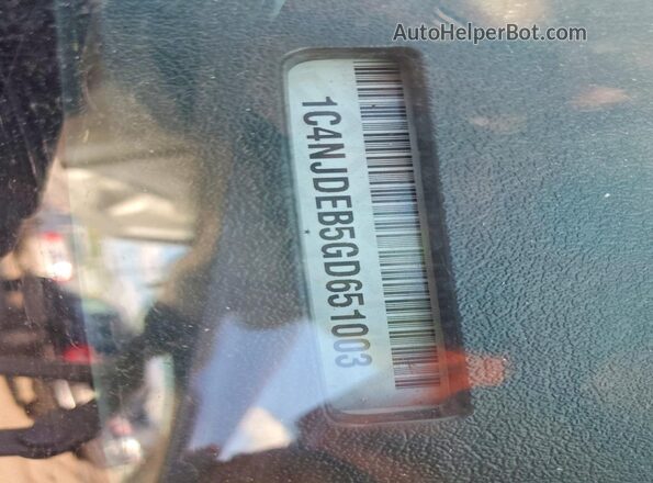1C4NJDEB5GD651003 2016 JEEP COMPASS White Widok naklejki z numerem VIN