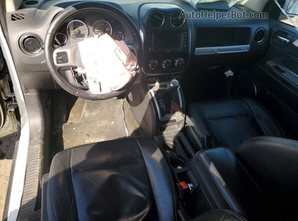1C4NJDEB5GD651003 2016 JEEP COMPASS White Widok deski rozdzielczej