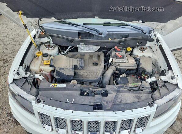 1C4NJDEB5GD658274 2016 JEEP COMPASS White Engine compartment view