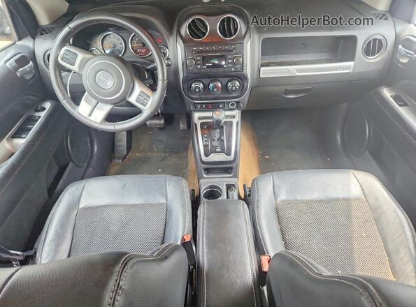 1C4NJDEB5GD663605 2016 JEEP COMPASS Black Вид панелі приладів