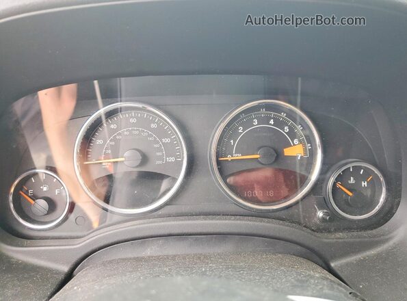 1C4NJDEB6HD100449 2017 JEEP COMPASS Red Widok zestawu wskaźników