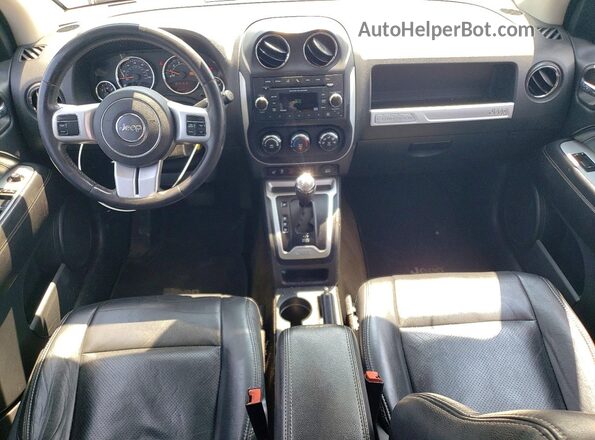 1C4NJDEB7GD784068 2016 JEEP COMPASS Gray Вид панелі приладів