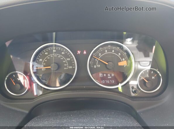 1C4NJDEB7HD170347 2017 JEEP COMPASS Red Widok tylnych siedzeń