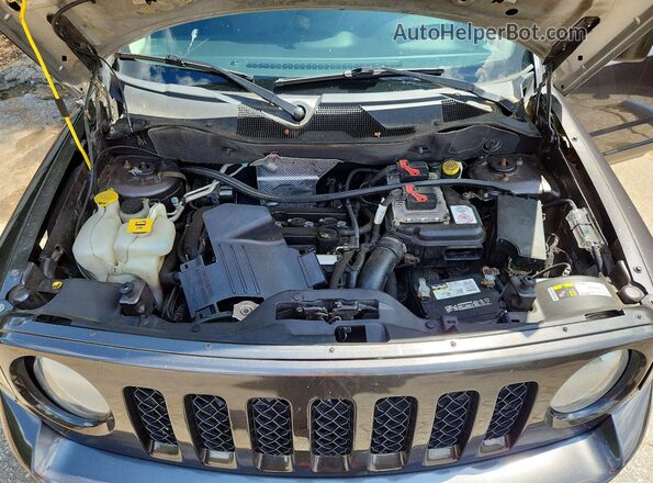 1C4NJPBA1GD670144 2016 JEEP PATRIOT Gray Սալոնի հետևի տեսք