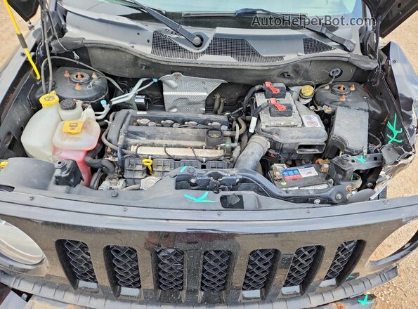 1C4NJPBA1GD788419 2016 JEEP PATRIOT Black Vista interior trasera