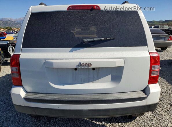 1C4NJPBA2GD528028 2016 JEEP PATRIOT White Вид ззаду