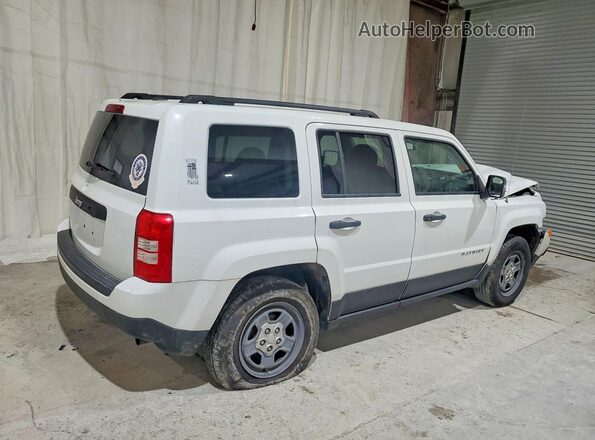 1C4NJPBA2GD636634 2016 JEEP PATRIOT White Tył prawy