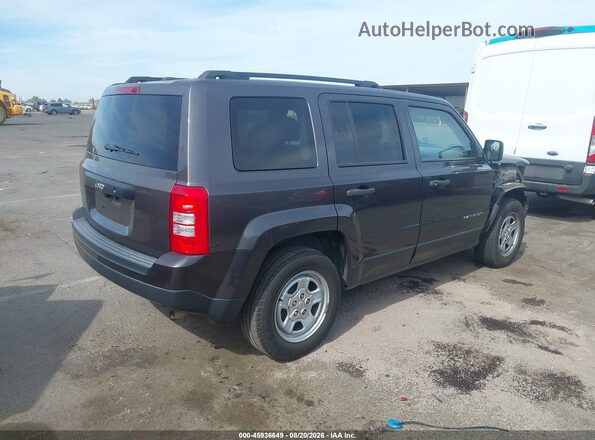 1C4NJPBA3HD136175 2017 JEEP PATRIOT Серый Задняя правая четверть
