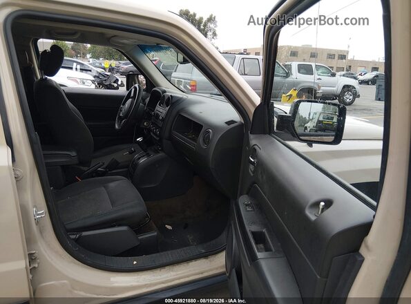 1C4NJPBA6GD774659 2016 JEEP PATRIOT Beige Սալոնի դիմացի տեսք