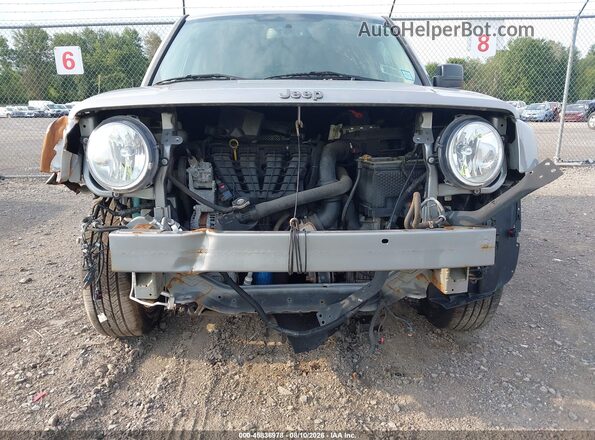 1C4NJPBA7GD732677 2016 JEEP PATRIOT Silver წინა ხედი