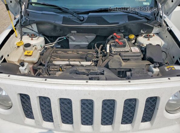 1C4NJPBA7GD753593 2016 JEEP PATRIOT White Widok komory silnika