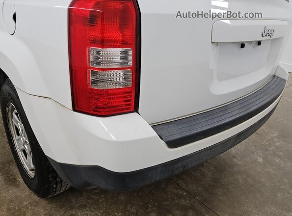 1C4NJPBA9GD609334 2016 JEEP PATRIOT Белый 