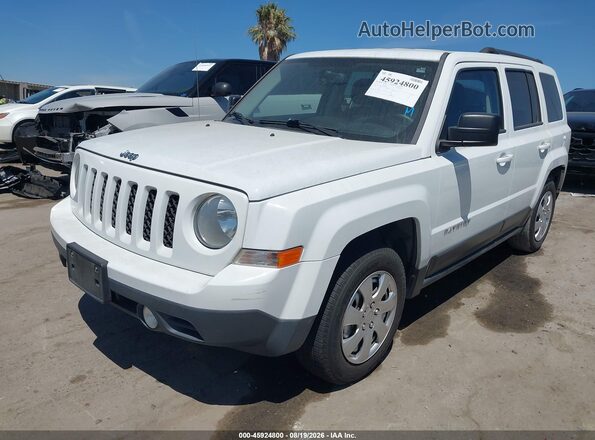 1C4NJPBA9GD688732 2016 JEEP PATRIOT White Front left