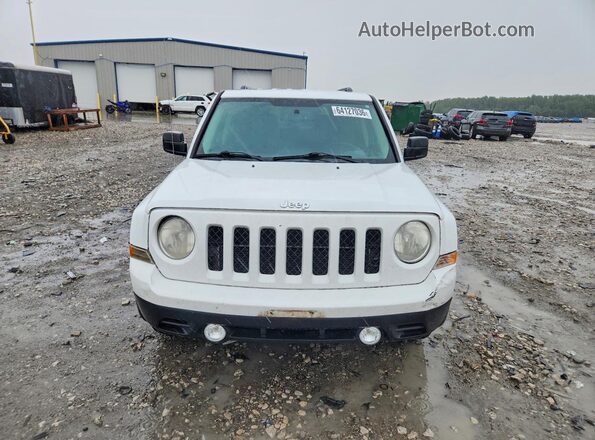 1C4NJPBA9GD811395 2016 JEEP PATRIOT Белый Вид спереди