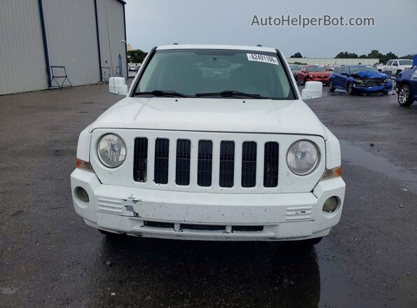 1C4NJPBAXHD157749 2017 JEEP PATRIOT White Vista frontal