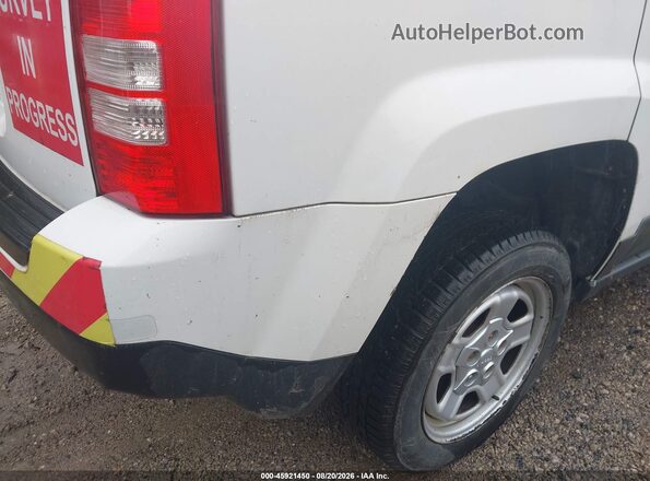 1C4NJPBB0GD721173 2016 JEEP PATRIOT White Панорамний вид салону 360°