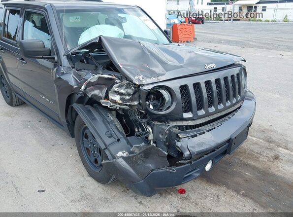 1C4NJPBB0GD738572 2016 JEEP PATRIOT Gray Вид спереду