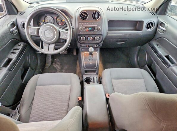 1C4NJPBB5GD583663 2016 JEEP PATRIOT Black Vista del salpicadero