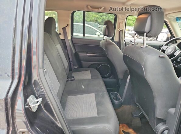 1C4NJPBB5GD583663 2016 JEEP PATRIOT Black Vista interior trasera