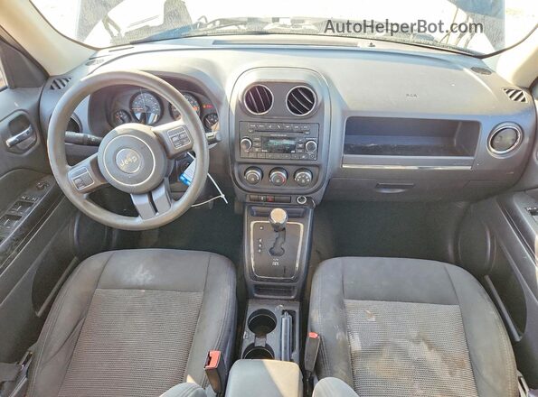 1C4NJPBB5GD796046 2016 JEEP PATRIOT Black Dashboard view