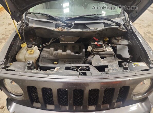 1C4NJPBB7GD502825 2016 JEEP PATRIOT Gray უკანა სალონის ხედი