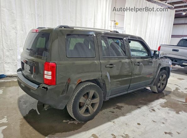 1C4NJPBBXGD776570 2016 JEEP PATRIOT Green Trasero derecho