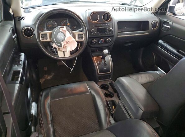 1C4NJPBBXGD776570 2016 JEEP PATRIOT Green Vista del salpicadero