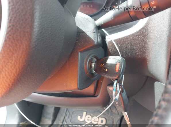1C4NJPFA2GD600954 2016 JEEP PATRIOT White Vista del salpicadero
