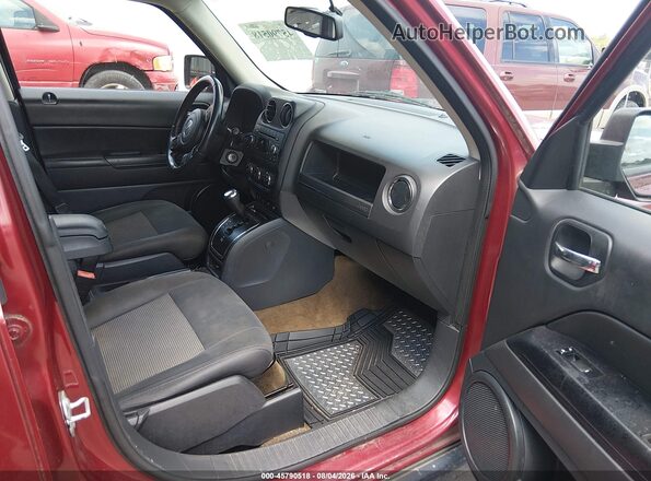 1C4NJPFA9GD674906 2016 JEEP PATRIOT Красный Вид салона спереди