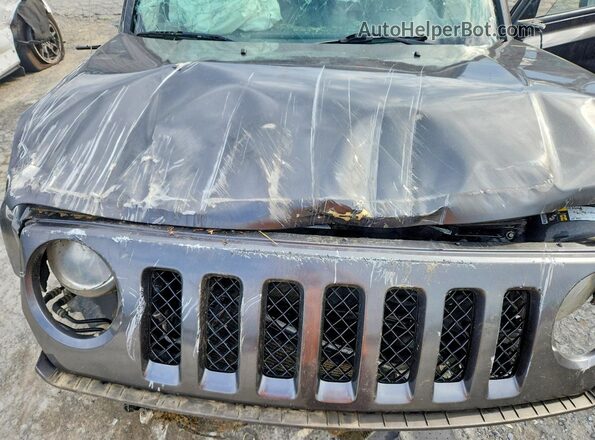 1C4NJPFAXGD612902 2016 JEEP PATRIOT Gray Engine compartment view