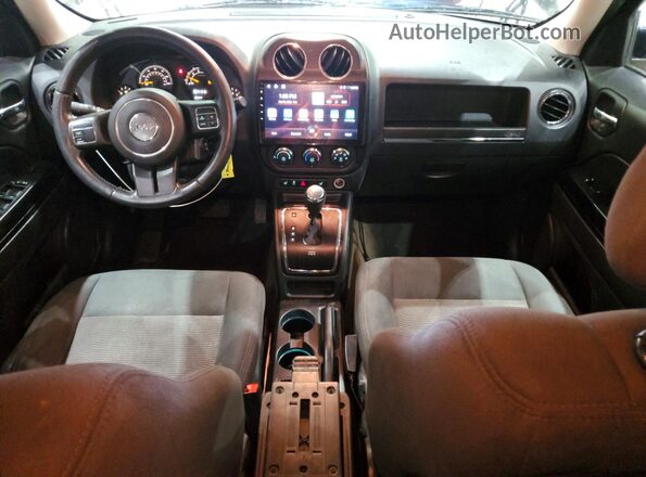 1C4NJPFAXHD117052 2017 JEEP PATRIOT Black Widok deski rozdzielczej