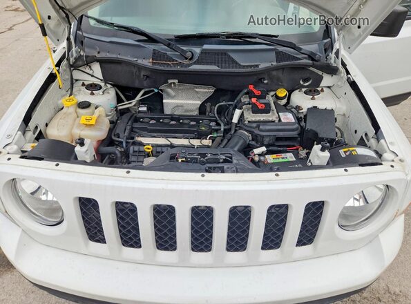 1C4NJPFB3GD569979 2016 JEEP PATRIOT White Вид підкапотного простору
