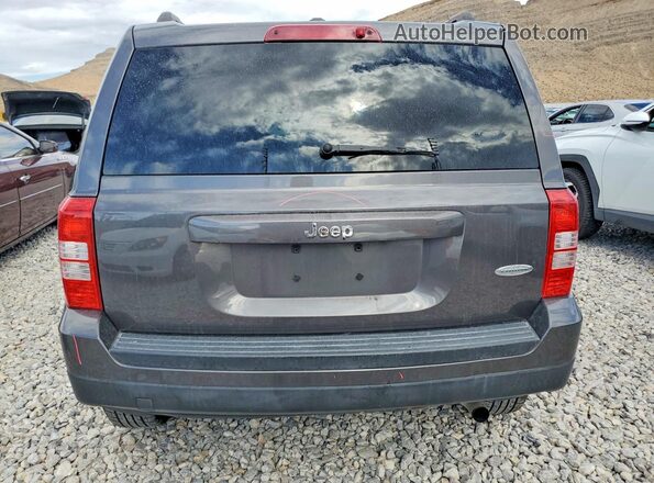1C4NJPFB4GD813753 2016 JEEP PATRIOT Gray Rear view
