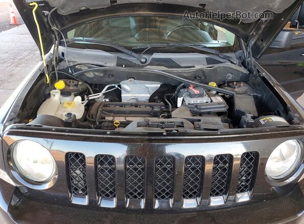 1C4NJRAB3HD188671 2017 JEEP PATRIOT Black Вид задньої частини салону