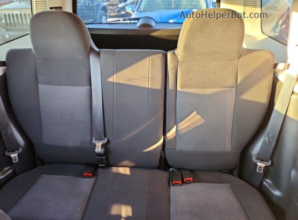 1C4NJRBB0GD512219 2016 JEEP PATRIOT Silver Вид задніх сидінь