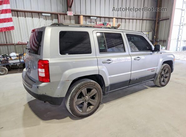 1C4NJRBB0GD753147 2016 JEEP PATRIOT Серебряный Задняя правая четверть