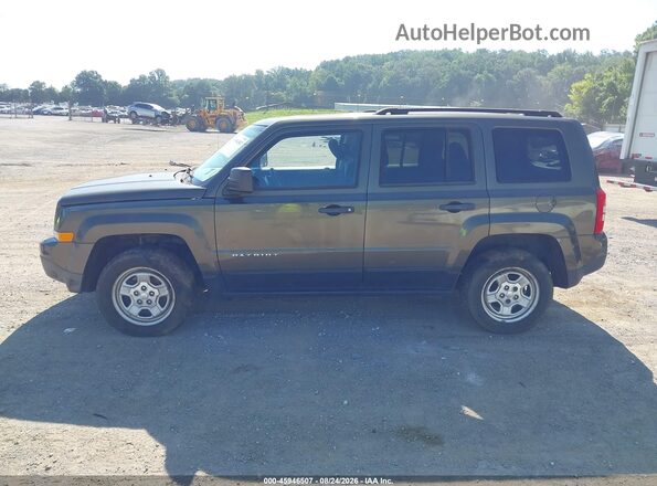 1C4NJRBB1GD512049 2016 JEEP PATRIOT Зеленый Панорамный вид салона 360°