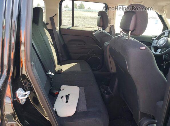 1C4NJRBB4GD572262 2016 JEEP PATRIOT Black Rear seats view