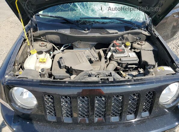 1C4NJRBB4GD572262 2016 JEEP PATRIOT Black Rear interior view