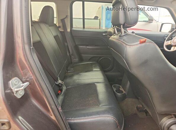 1C4NJRBB4GD697813 2016 JEEP PATRIOT Charcoal Սալոնի հետևի տեսք