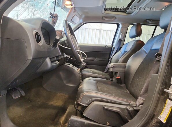 1C4NJRBB4GD709927 2016 JEEP PATRIOT Black Вид салону спереду
