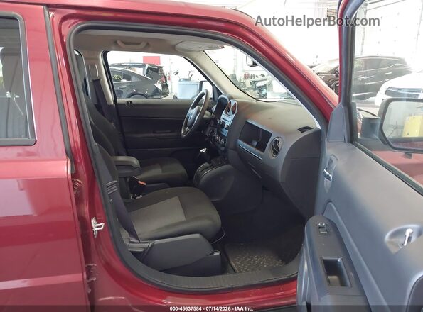 1C4NJRBB4GD772042 2016 JEEP PATRIOT Red Widok wnętrza z przodu